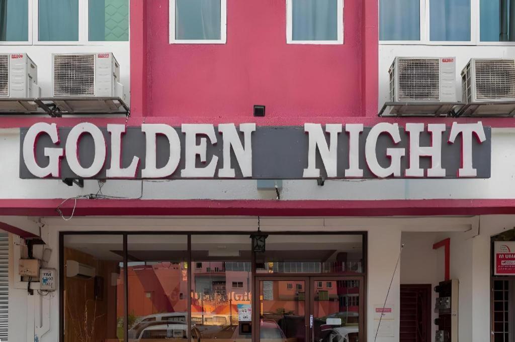 Golden Night Hotel Субанг-Джая Экстерьер фото