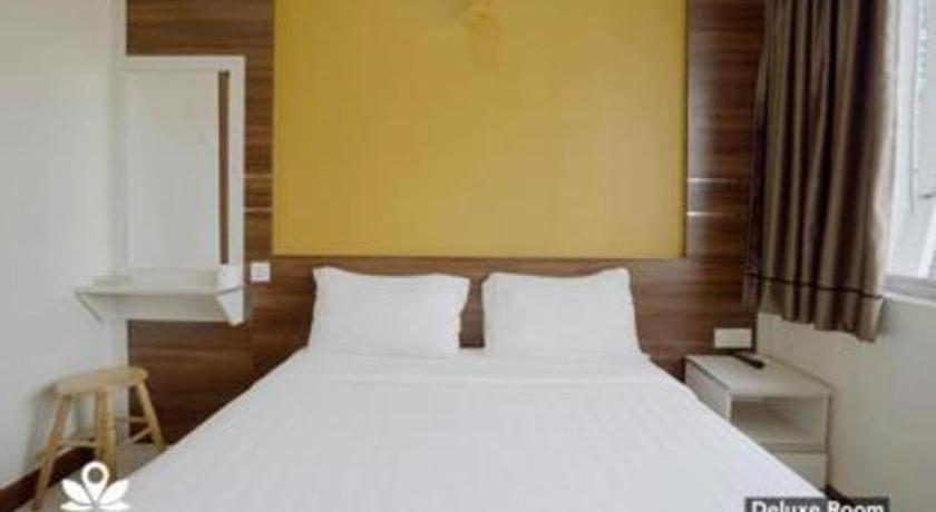 Golden Night Hotel Субанг-Джая Экстерьер фото