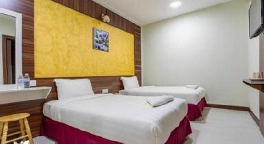 Golden Night Hotel Субанг-Джая Экстерьер фото